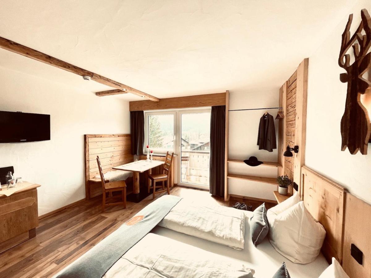 Pension Kreuzeck - Dein Gluecksplatz Am Lech Вайссенбах-на-Лехе Экстерьер фото
