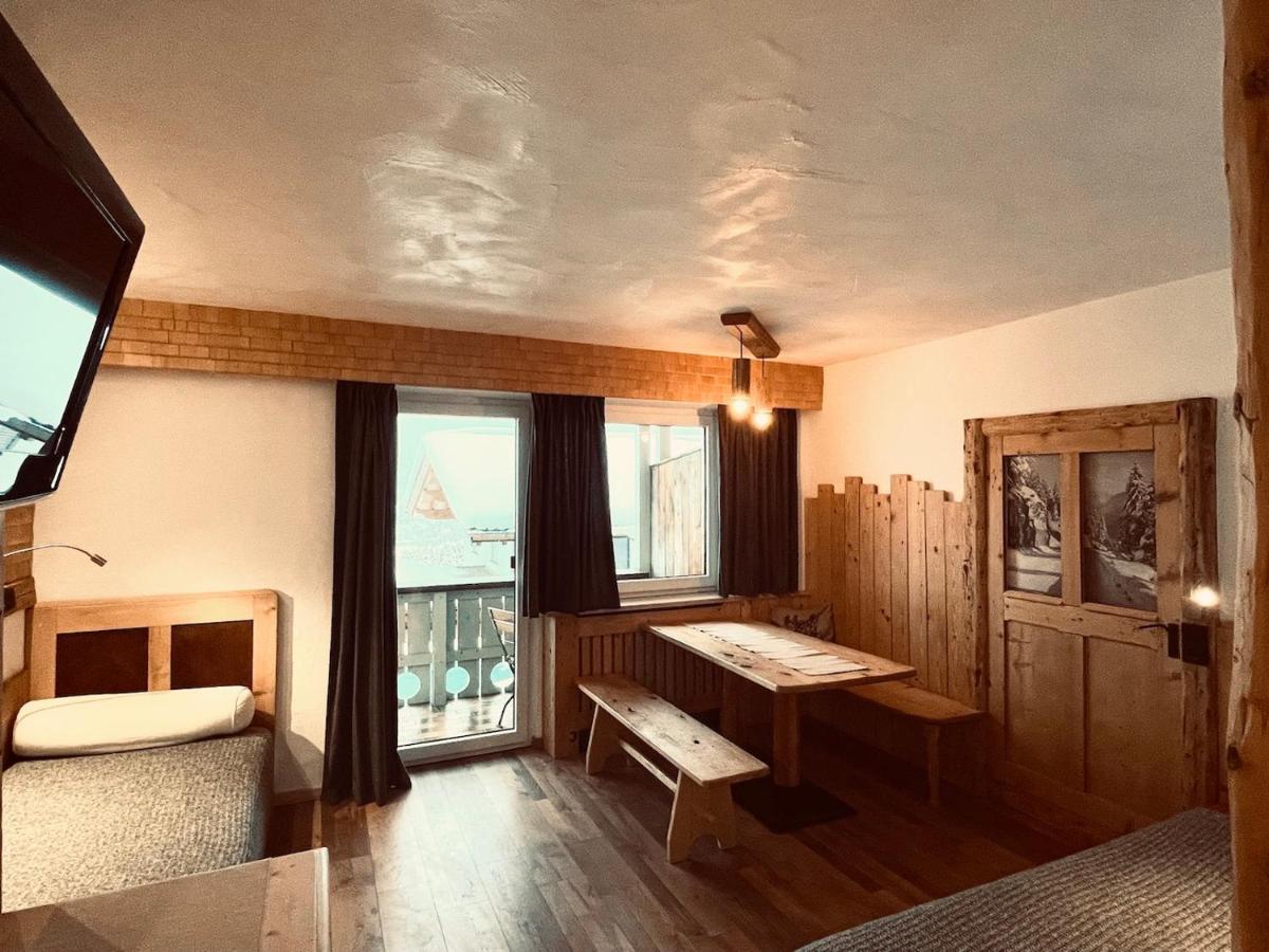 Pension Kreuzeck - Dein Gluecksplatz Am Lech Вайссенбах-на-Лехе Экстерьер фото